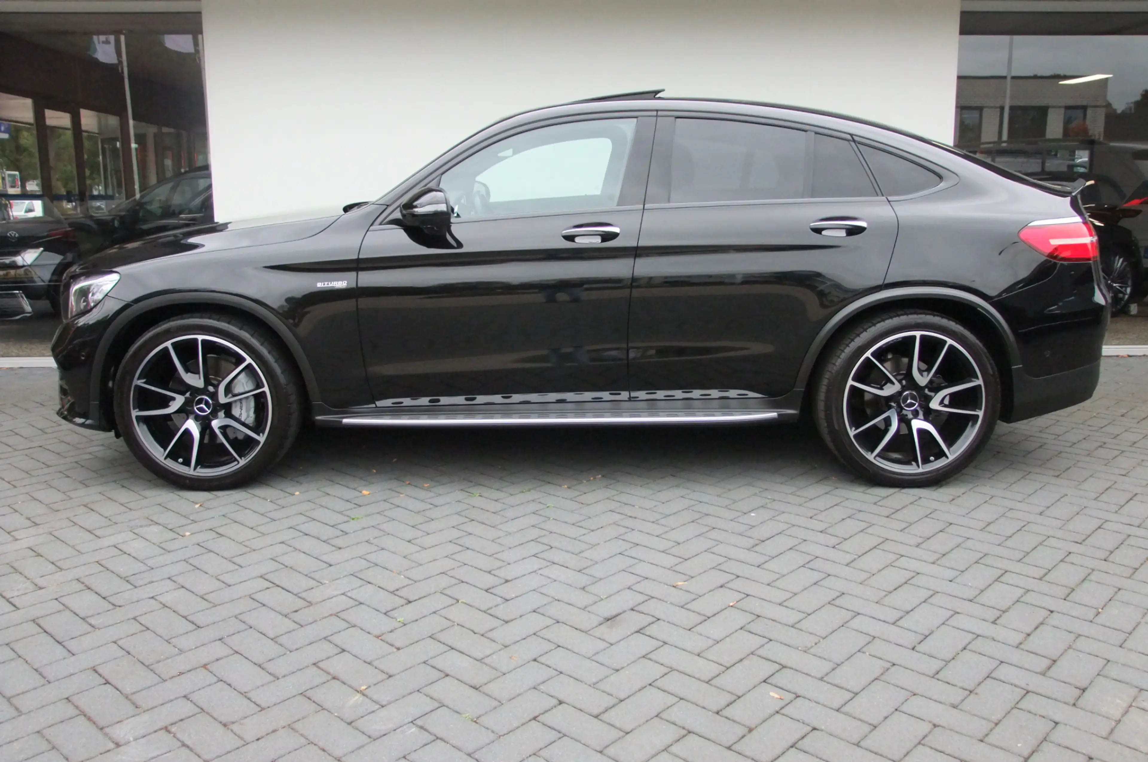 Mercedes-Benz GLC 43 AMG Coupé 4MATIC / Luchtvering/ Schuifdak/ 360 camera/ — photo 5