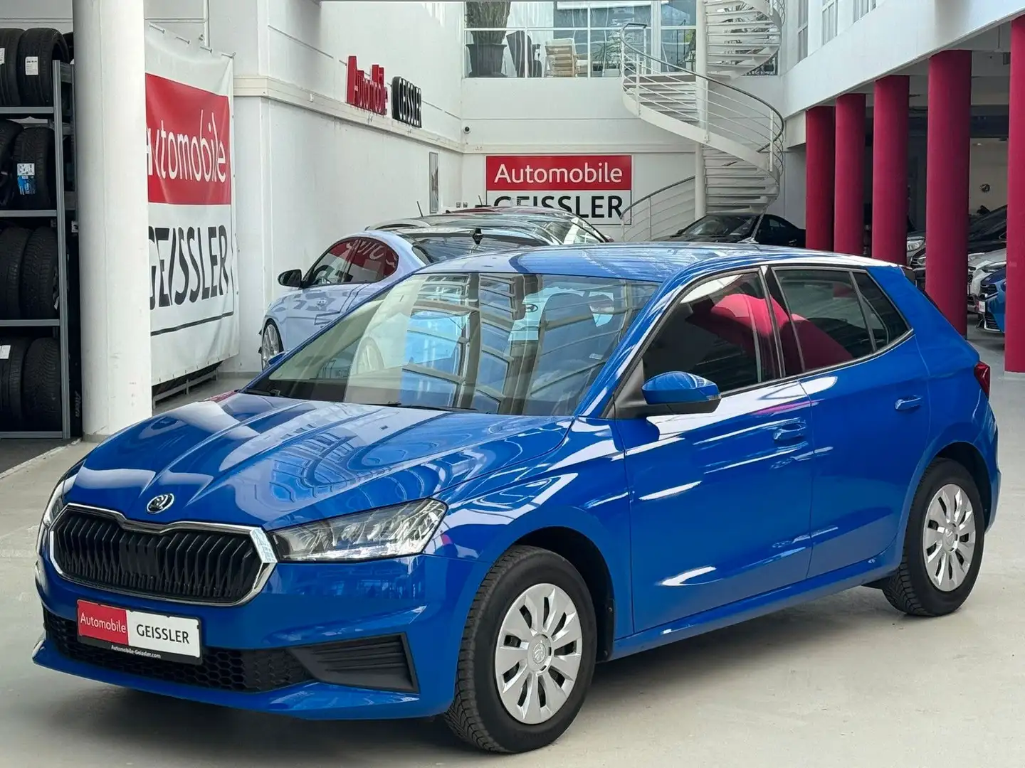 Skoda Fabia 1.0 MPI Easy LED+DAB+USB+SERVO 20TKM! Blau - 1