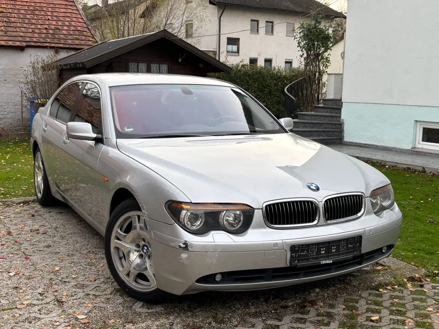 BMW 745 i e65 4xKomfortsitze&Sitzheizung+2.HD+Softclo Silber - 1