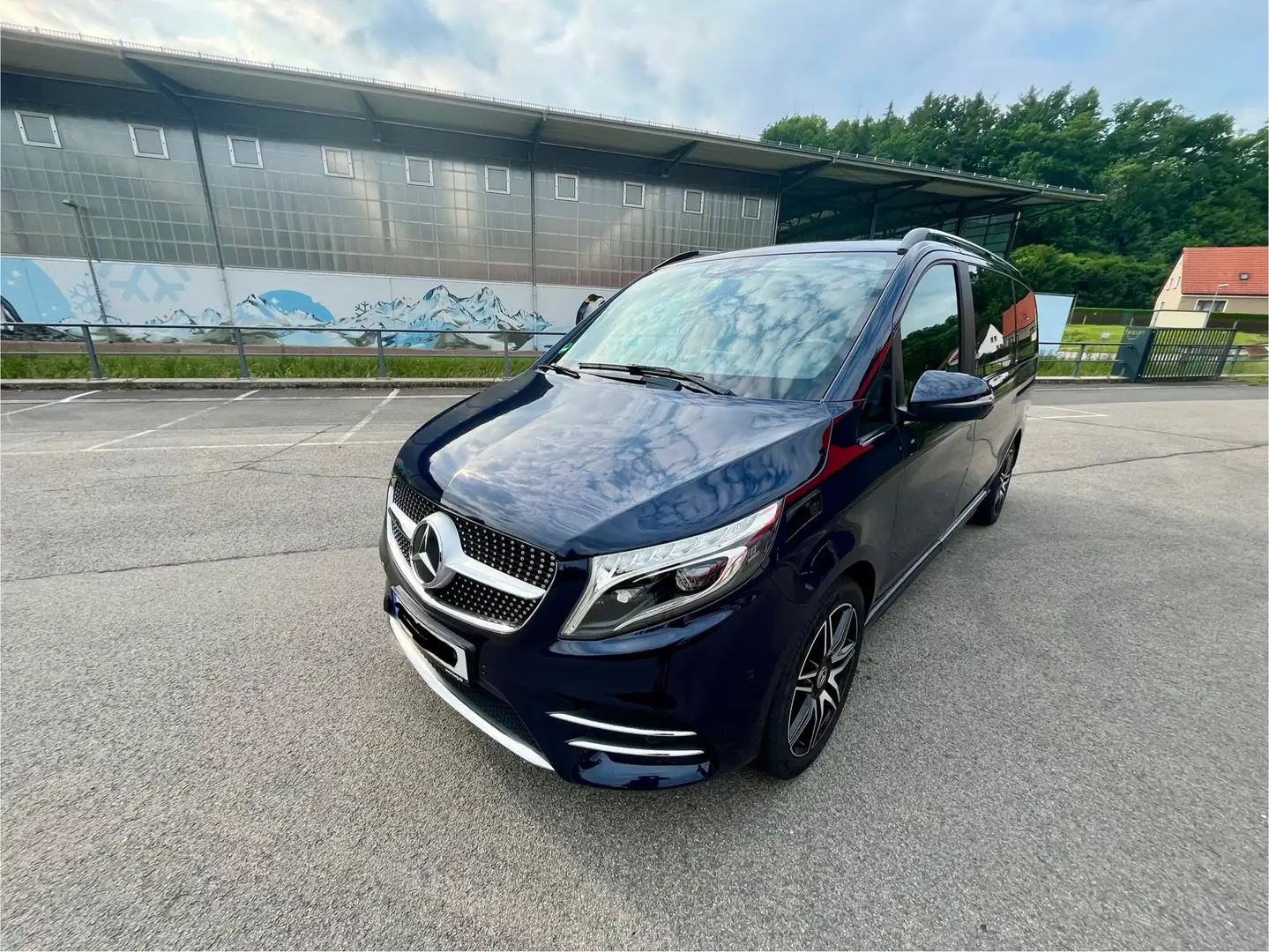 Mercedes-Benz V 220 AMG Line V250 d EDITION 19 lang (447.813) Albastru - 1