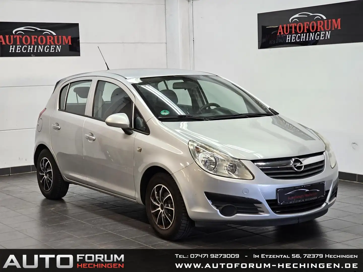 Opel Corsa D TÜV/NEU Argent - 1