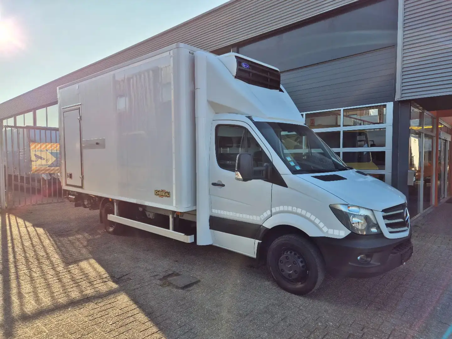 Mercedes-Benz Sprinter 519 CDI 3.0 V6 Koelkoffer LBW 1000 KG Xarios 500 s Alb - 1