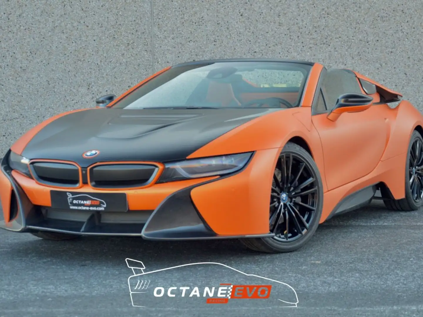 BMW i8 ROADSTER Altın - 2