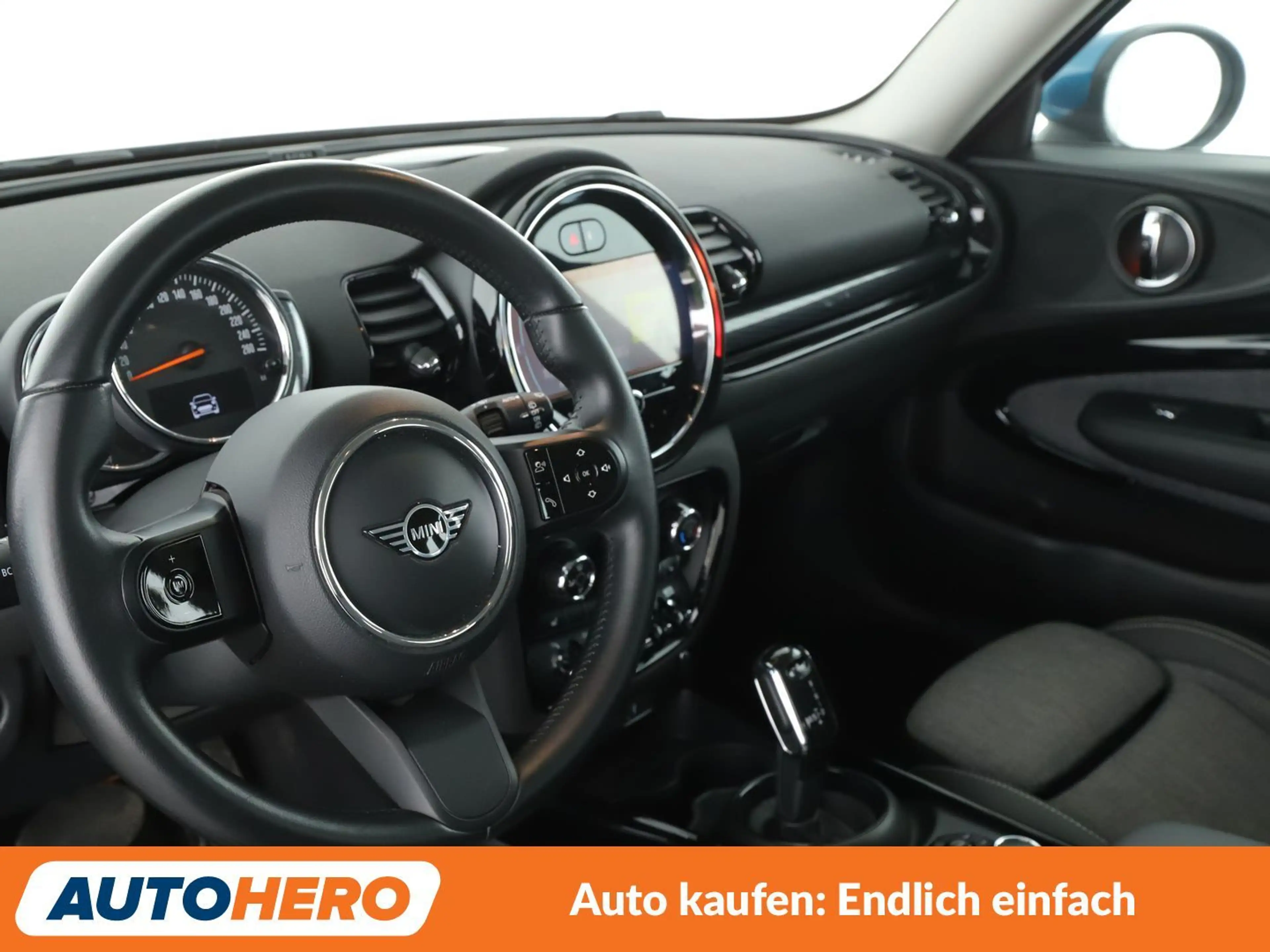 MINI One Clubman One Classic Trim Aut.*NAVI*LED*LIM*PDC*SHZ* — photo 11