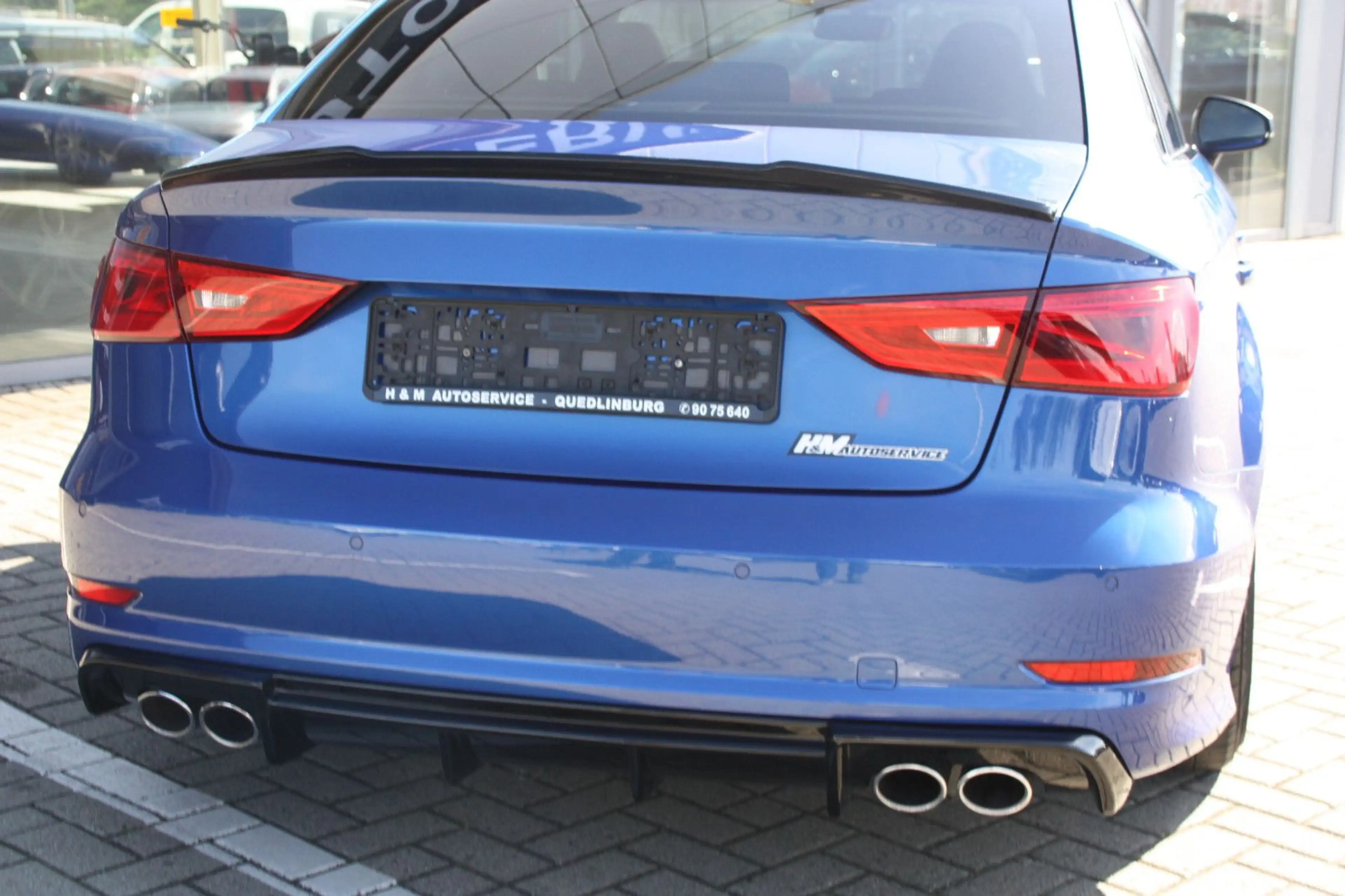 Audi S3 Lim. 2.0 TFSI quattro — photo 4