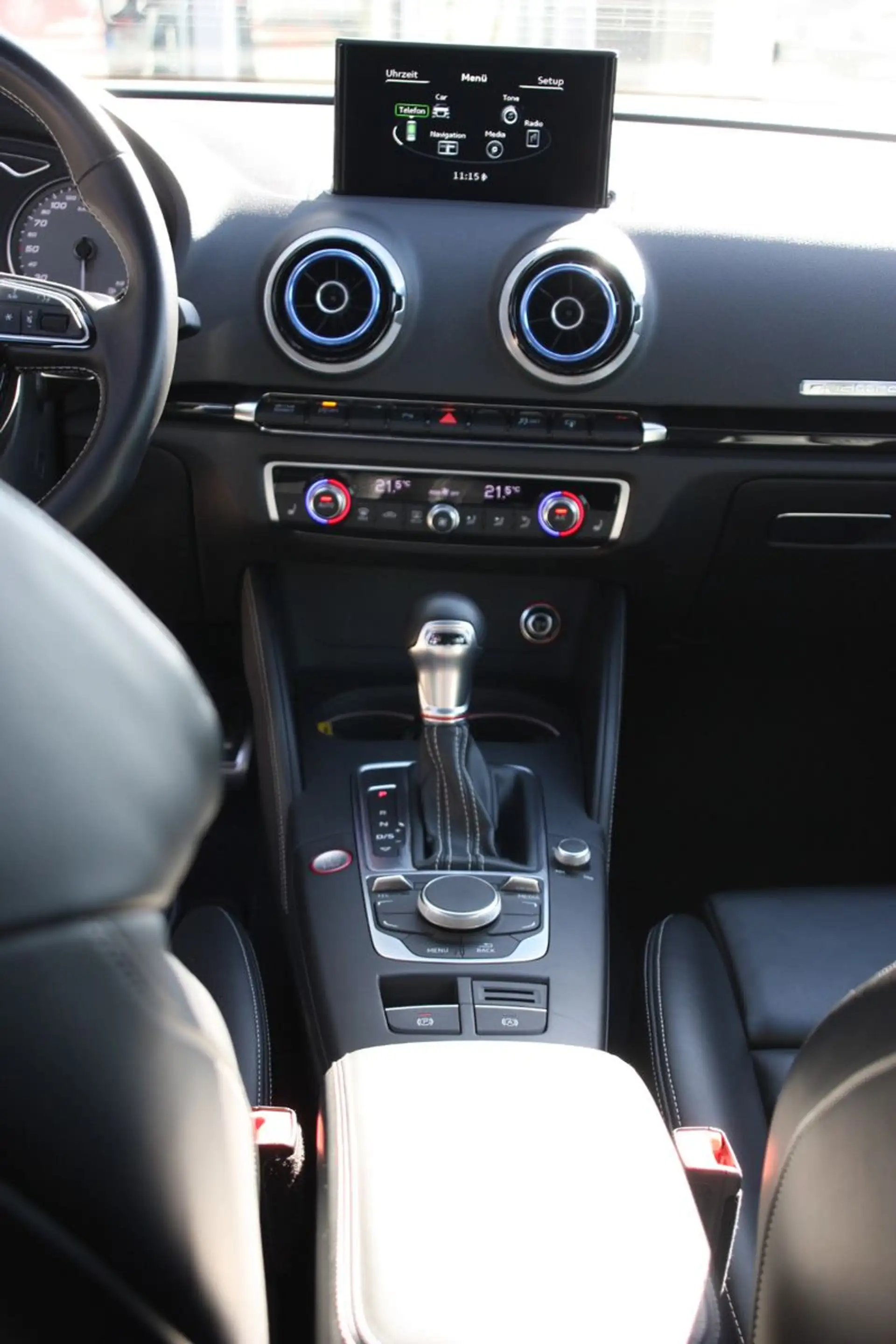 Audi S3 Lim. 2.0 TFSI quattro — photo 16