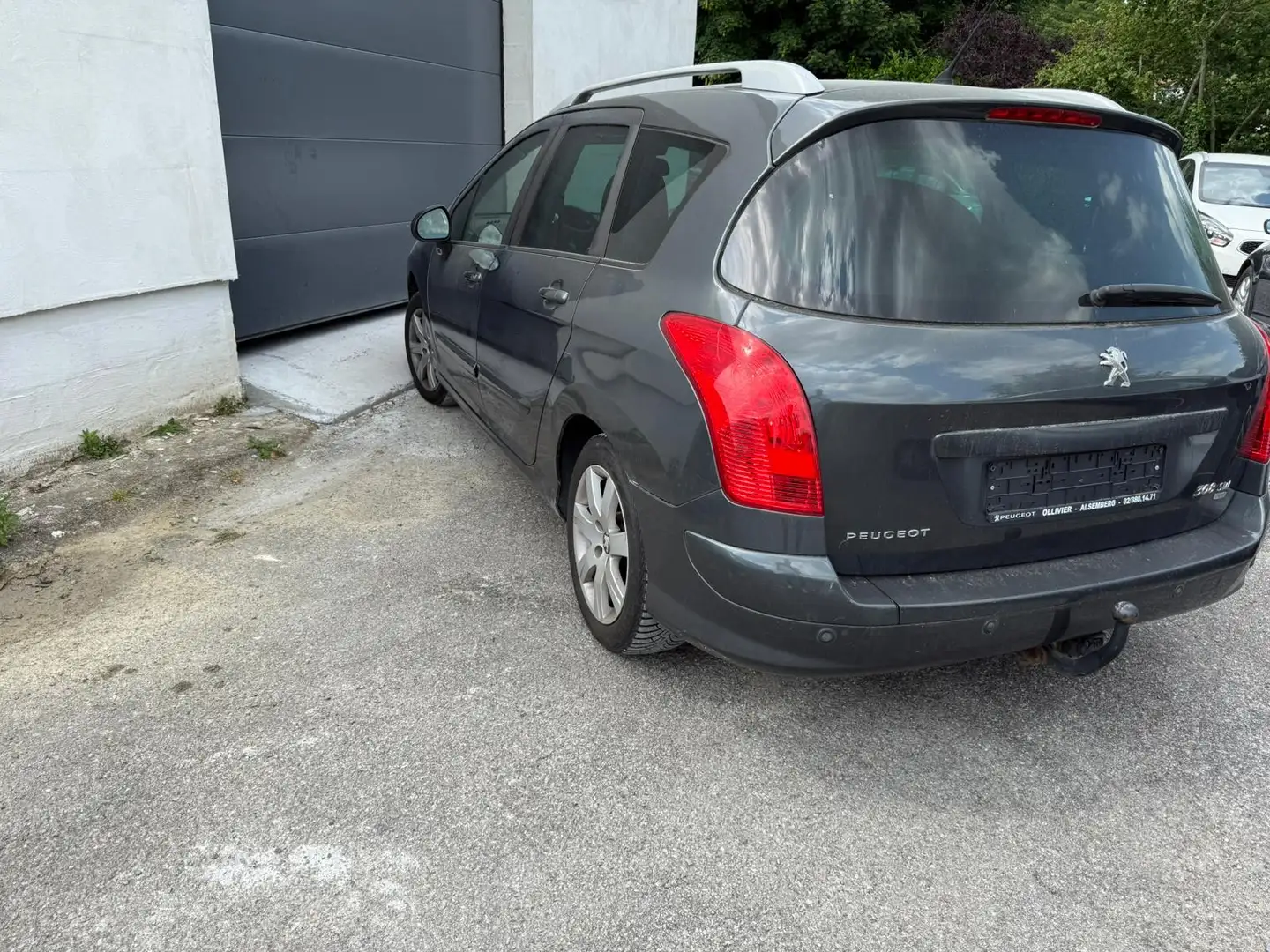 Peugeot 308 SW 1.6 e-HDi CT OK Gris - 1