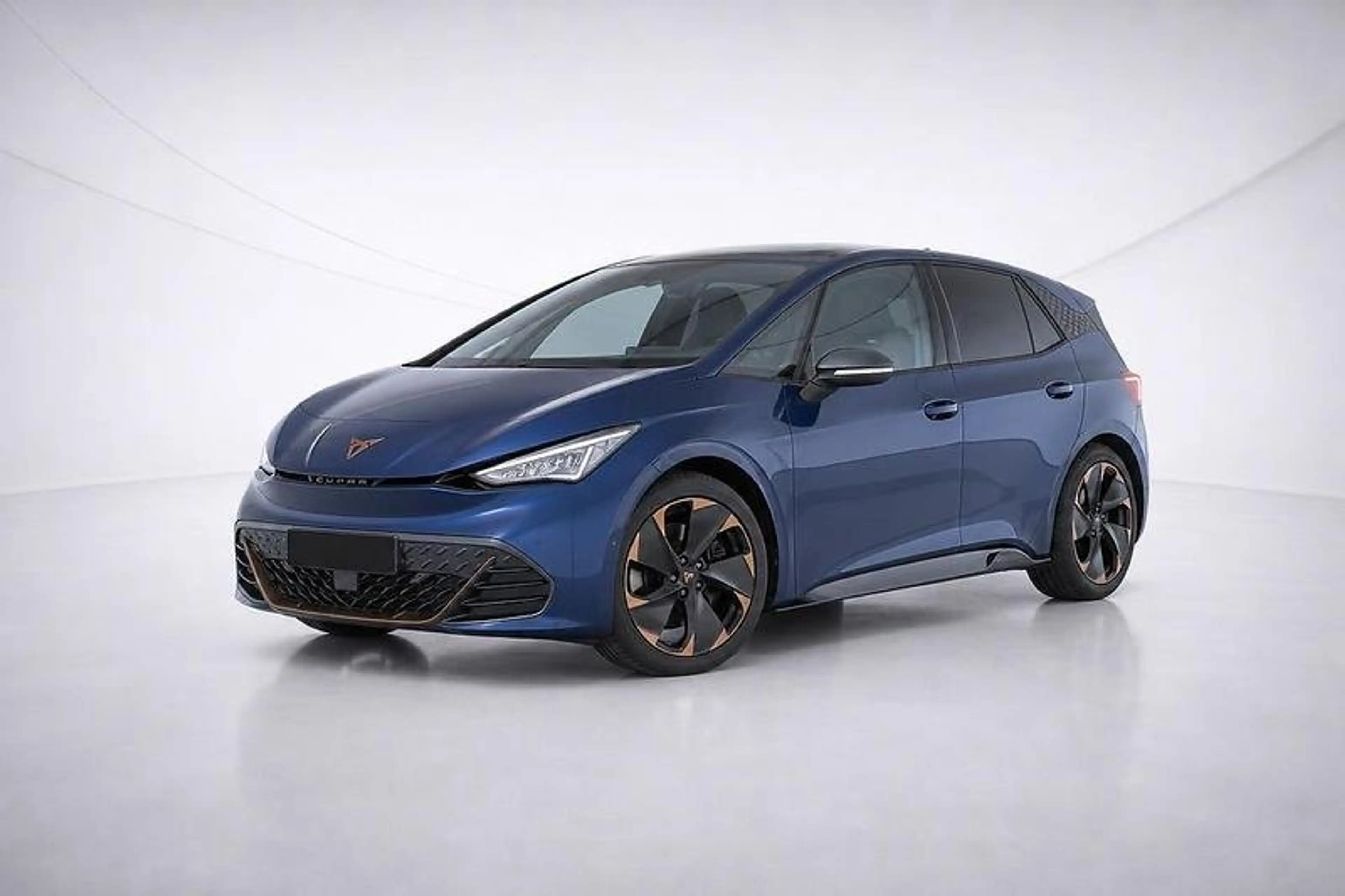 CUPRA Born Sport Tech L 62 kWh Pano/HeadUP/ACC — photo 2