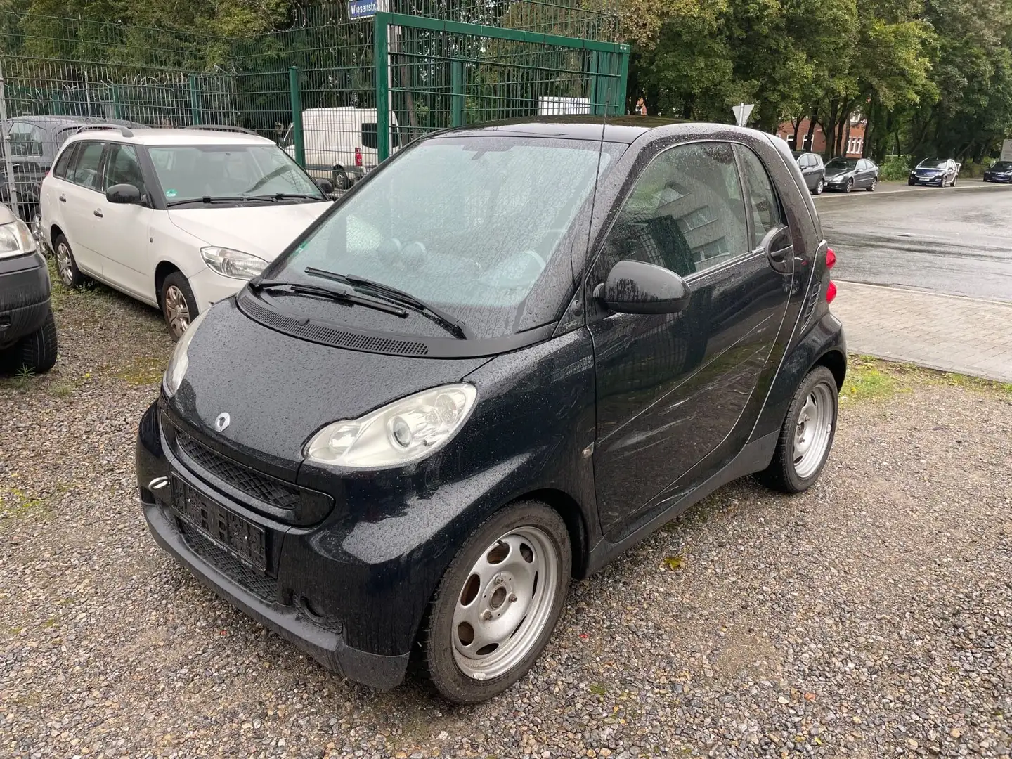 smart forTwo fortwo coupe Micro Hybrid Drive 52 kW Schwarz - 1
