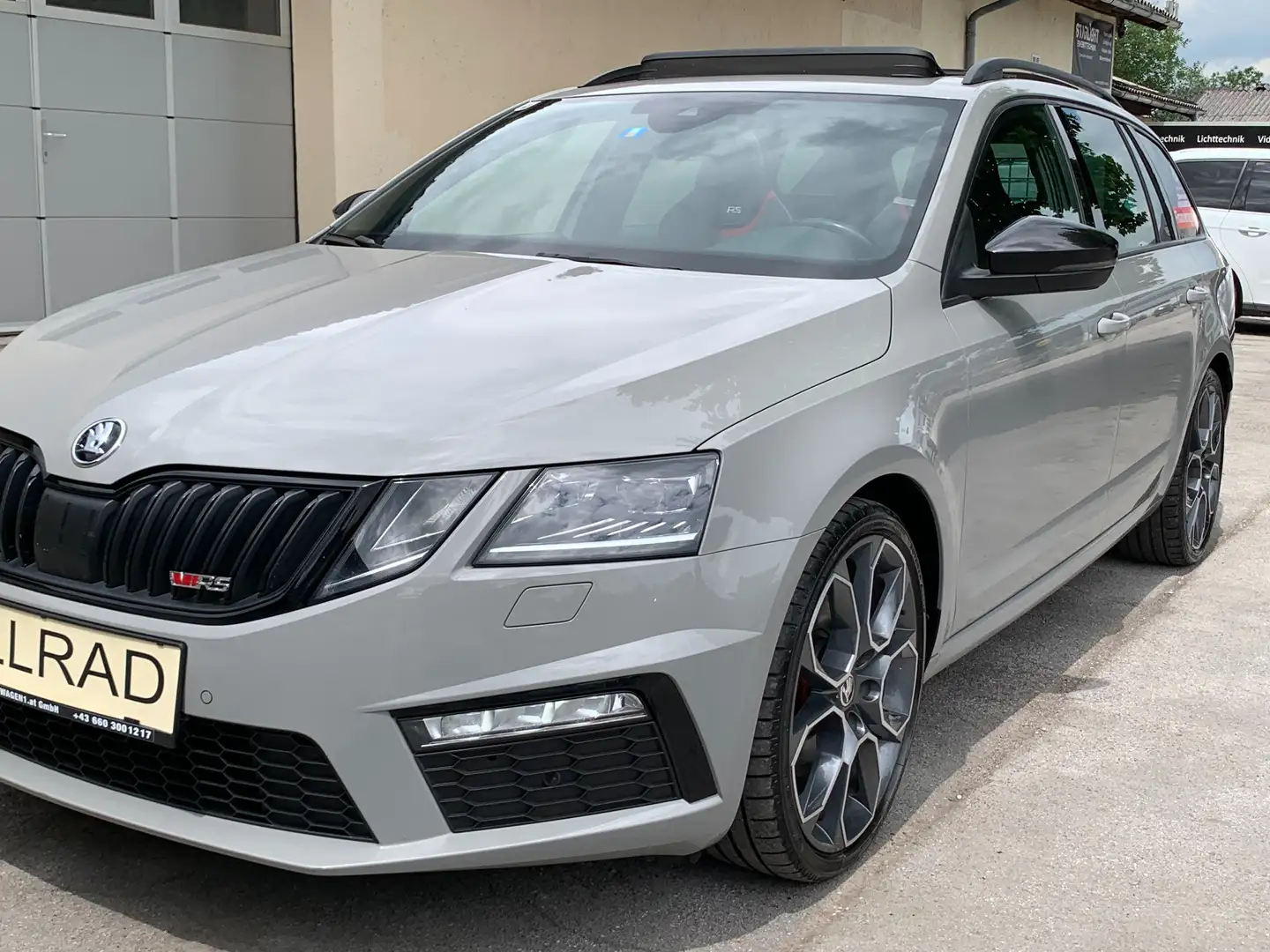 Skoda Octavia RS 4x4 TDI DSG | MwSt. AUSWEISBAR | Top Zustand! Grau - 1