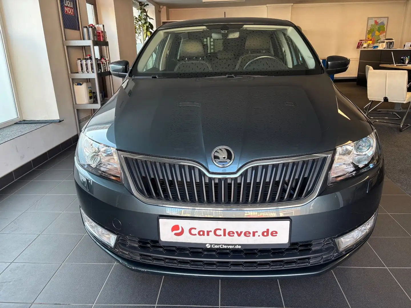 Skoda Rapid/Spaceback Spaceback Joy Grau - 2