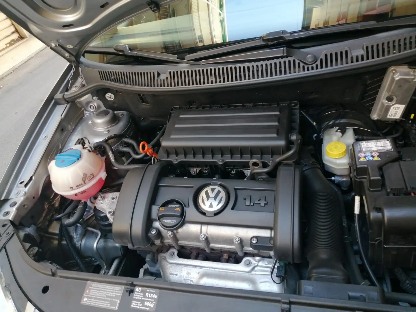 Volkswagen Polo 5p 1.4 Comfortline 80cv auto Grigio - 1