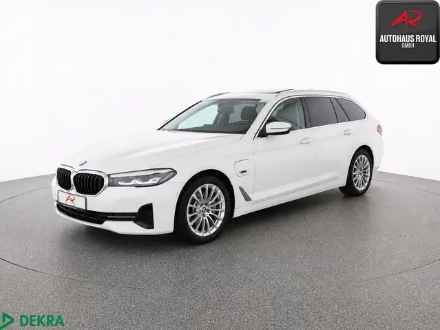 2022 BMW 5 Series in White for sale
