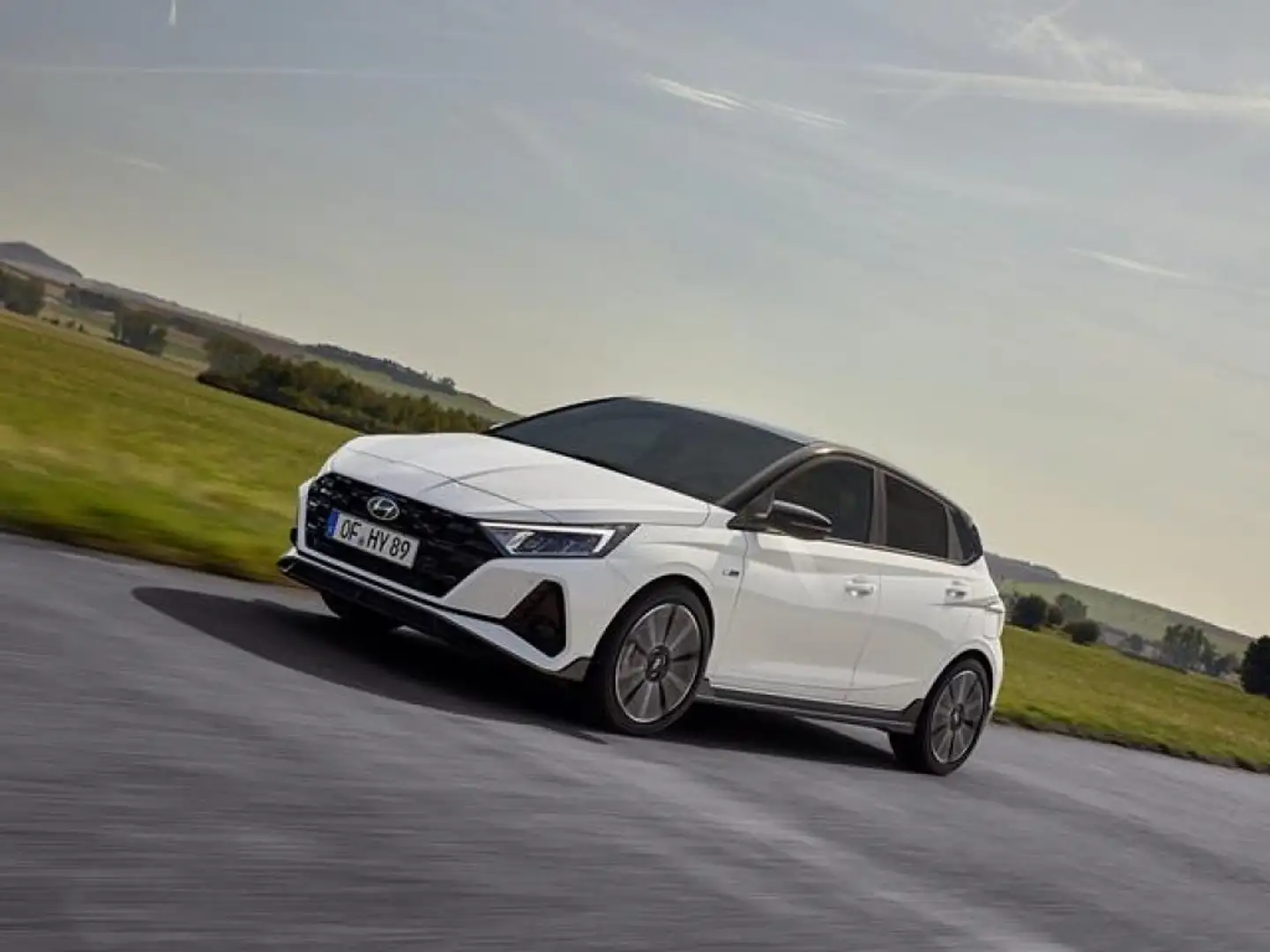 Hyundai i20 1.2 MPI MT GPL Connectline Szürke - 1