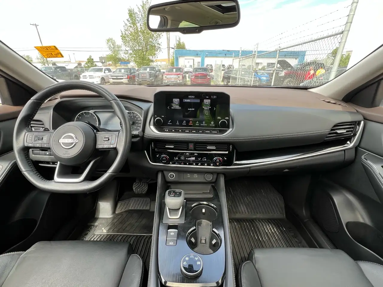 Nissan Rogue photo Nissan Rogue