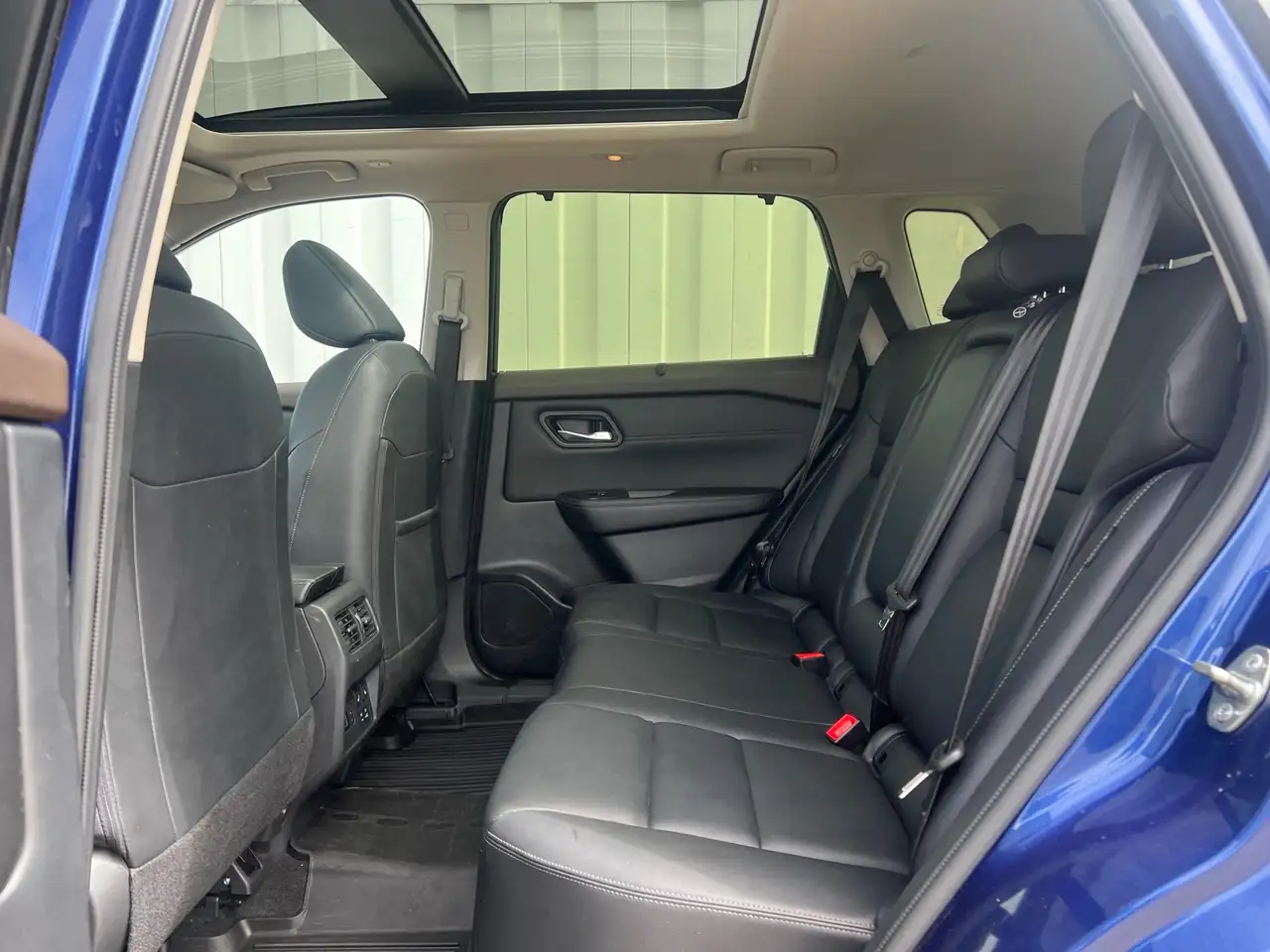 Nissan Rogue photo Nissan Rogue