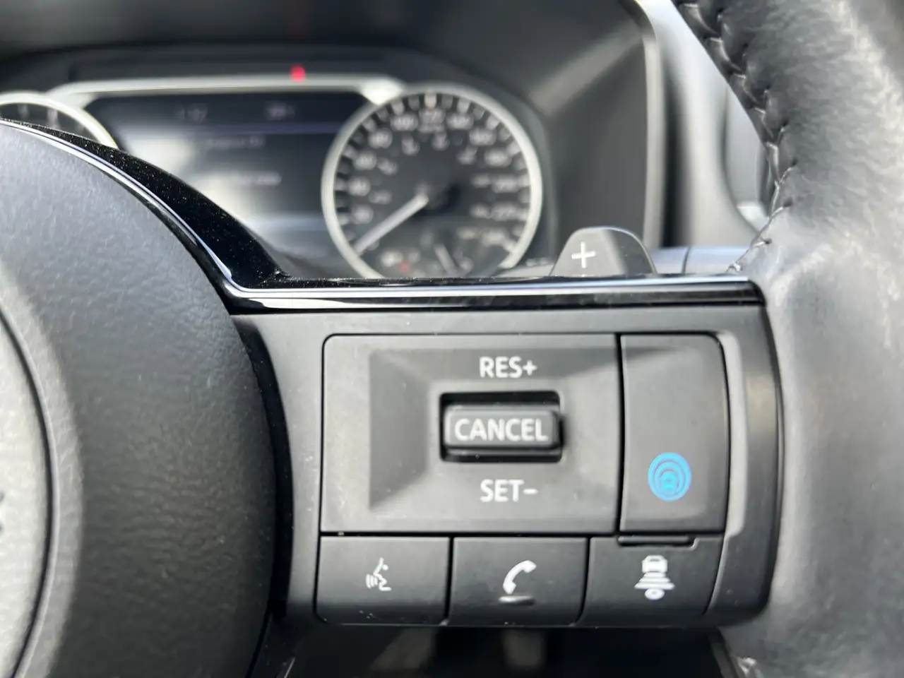 Nissan Rogue photo Nissan Rogue