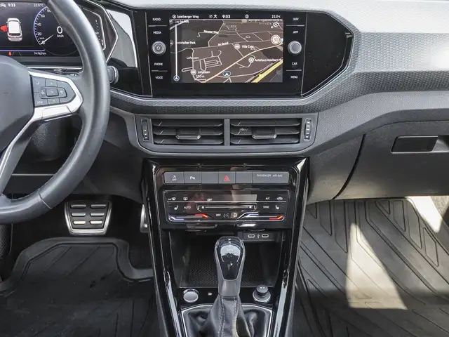 Volkswagen T-Cross view 12