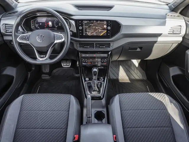 Volkswagen T-Cross view 10
