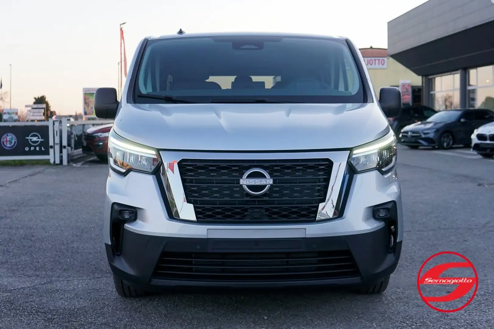 Nissan Primastar 2.0 150cv dci PL Bus 8 Posti N-CONNECT PREZZO+IVA Grigio - 2