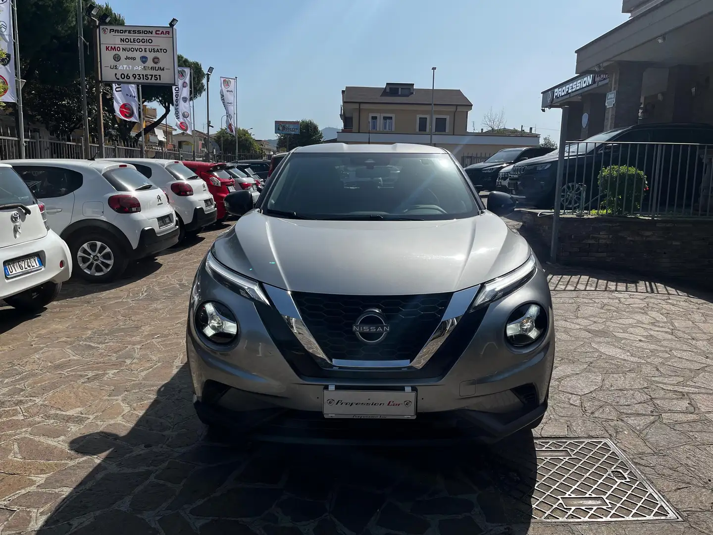 Nissan Juke 1.0 dig-t Business 114cv Grigio - 2