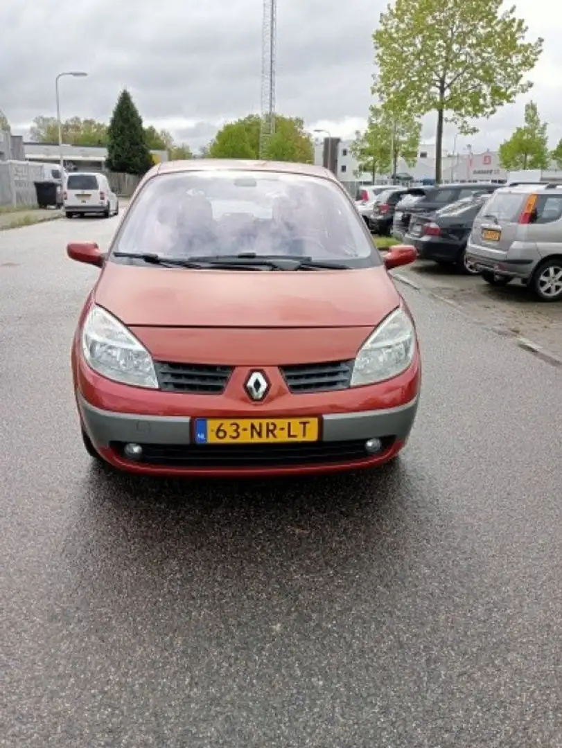 Renault Scenic 2.0-16V DYNAM.COMF. Rood - 1
