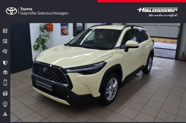 Toyota Corolla Cross 2.0 Hybrid TAXI Team D*HAHLE 07*FOLIERUNG