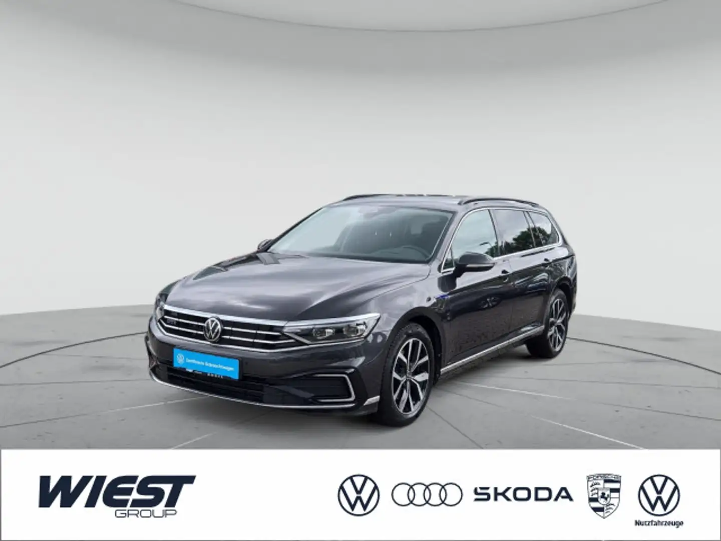 Volkswagen Passat Variant GTE 1.4 TSI DSG, MATRIX/360°KAM/A Grau - 1