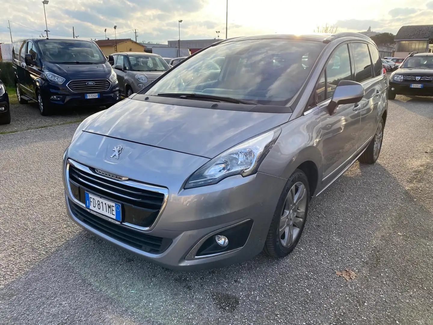 Peugeot 5008 BlueHDi 150 S&S Allure 7 posti KM CERTIFICATI Grigio - 1