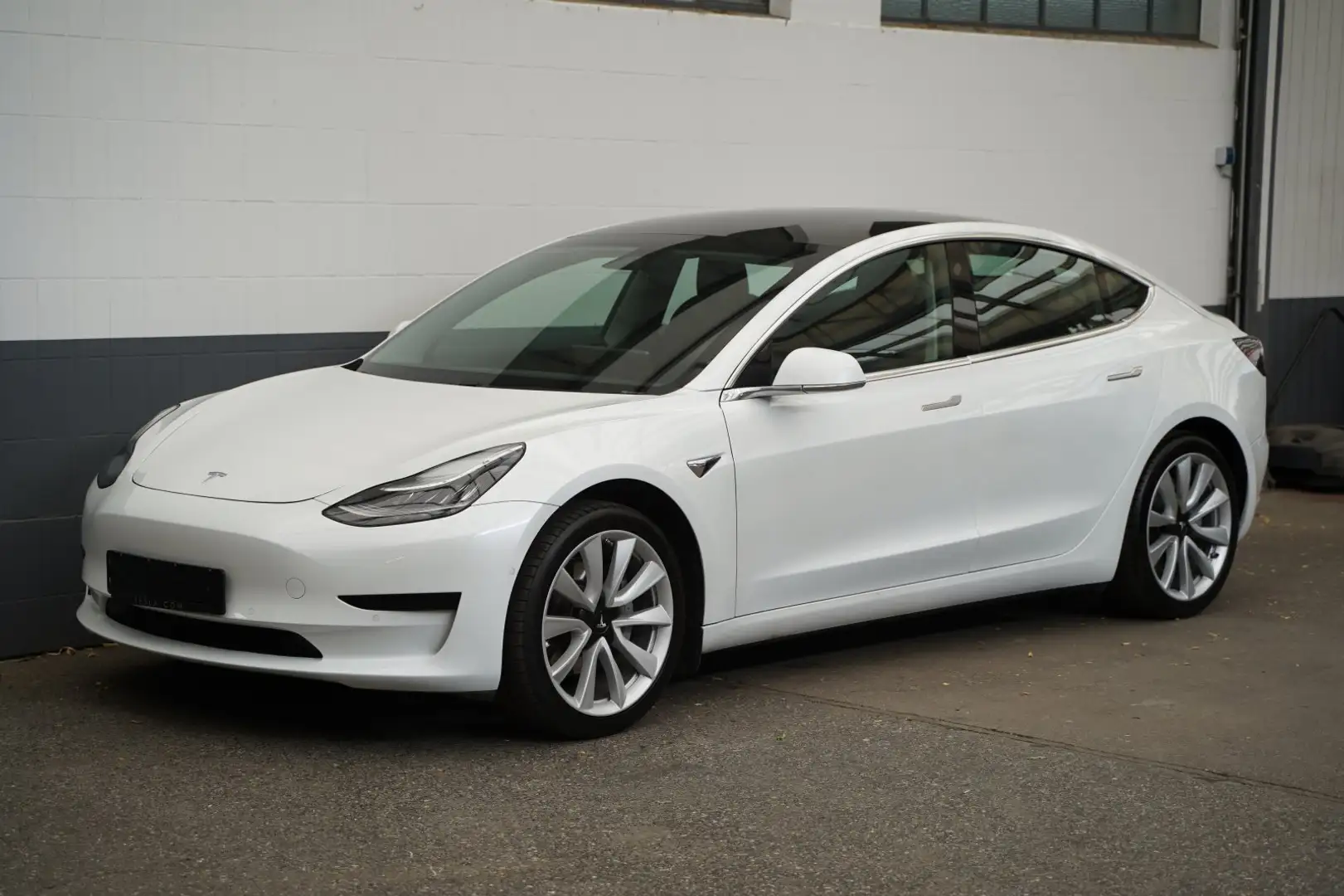 Tesla Model 3 Standard Range + *19-Zoll*Mwst.* Blanc - 1