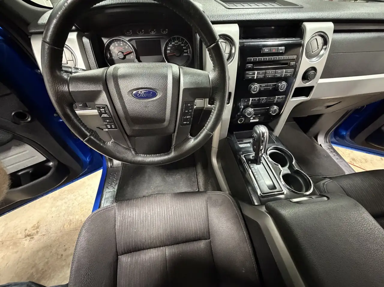 Ford F 150 снимка Ford F 150