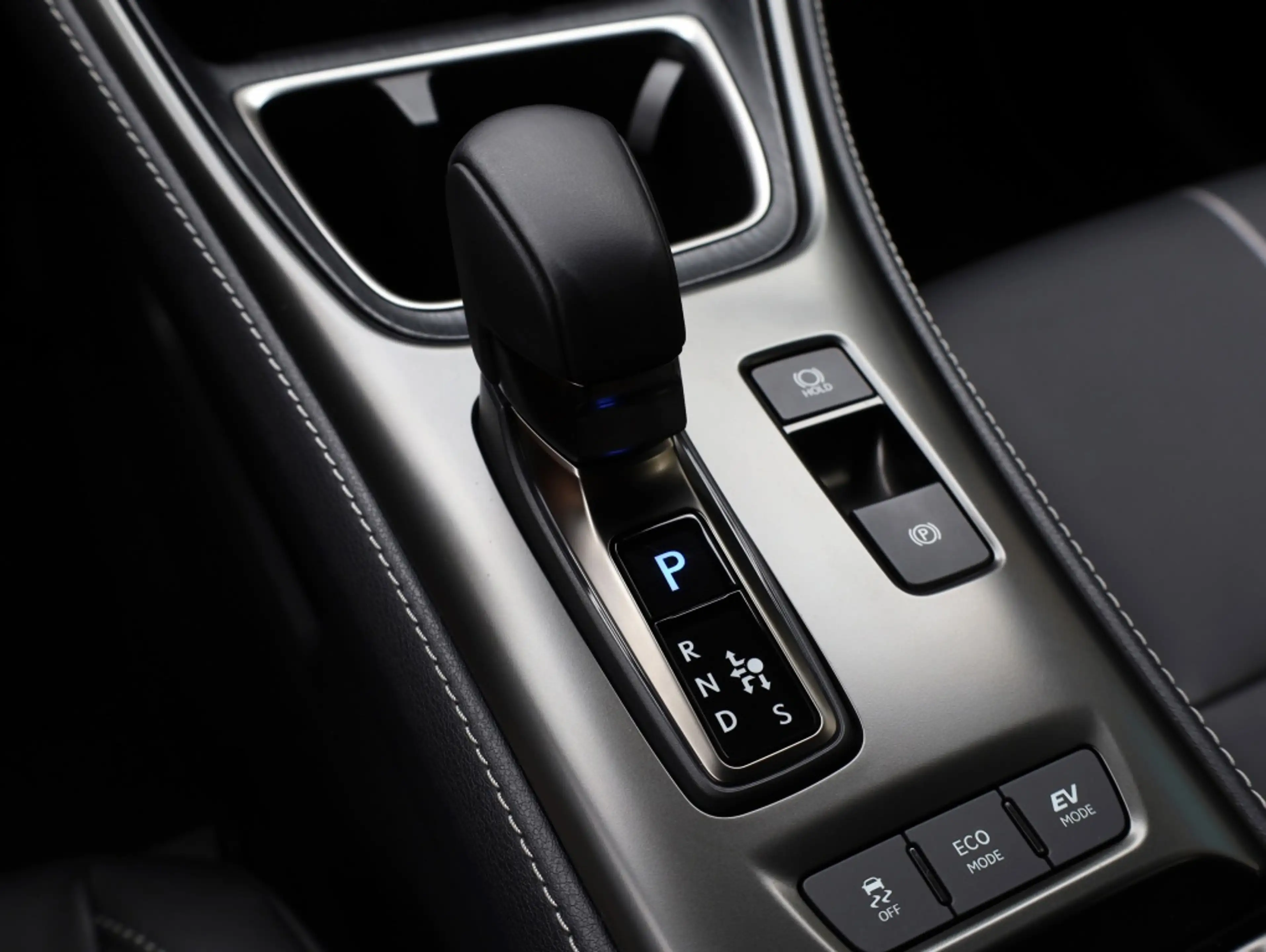 Lexus LBX Relax 2WD | Leder | Achterklep elektrisch | Memory — photo 20