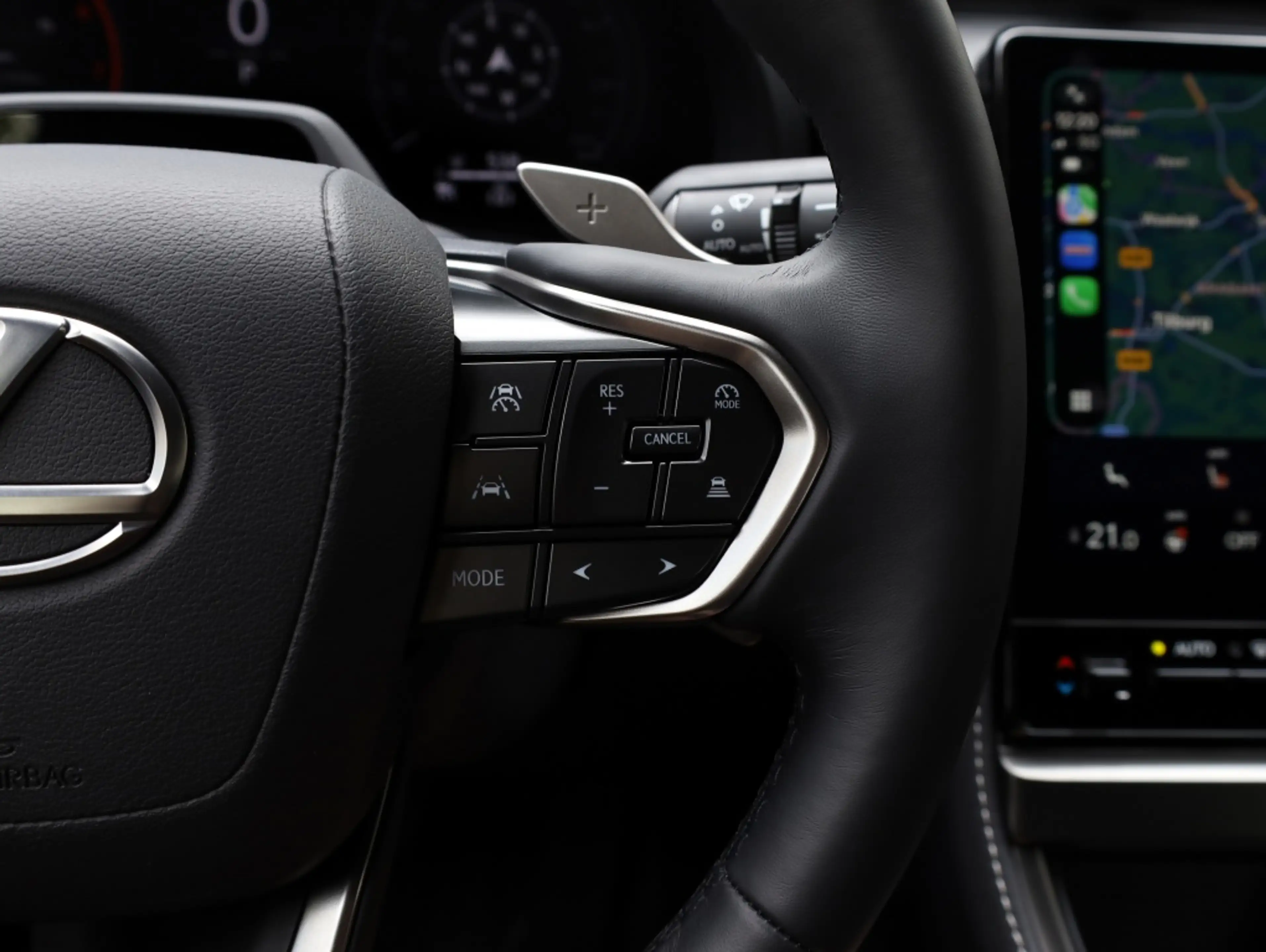 Lexus LBX Relax 2WD | Leder | Achterklep elektrisch | Memory — photo 24