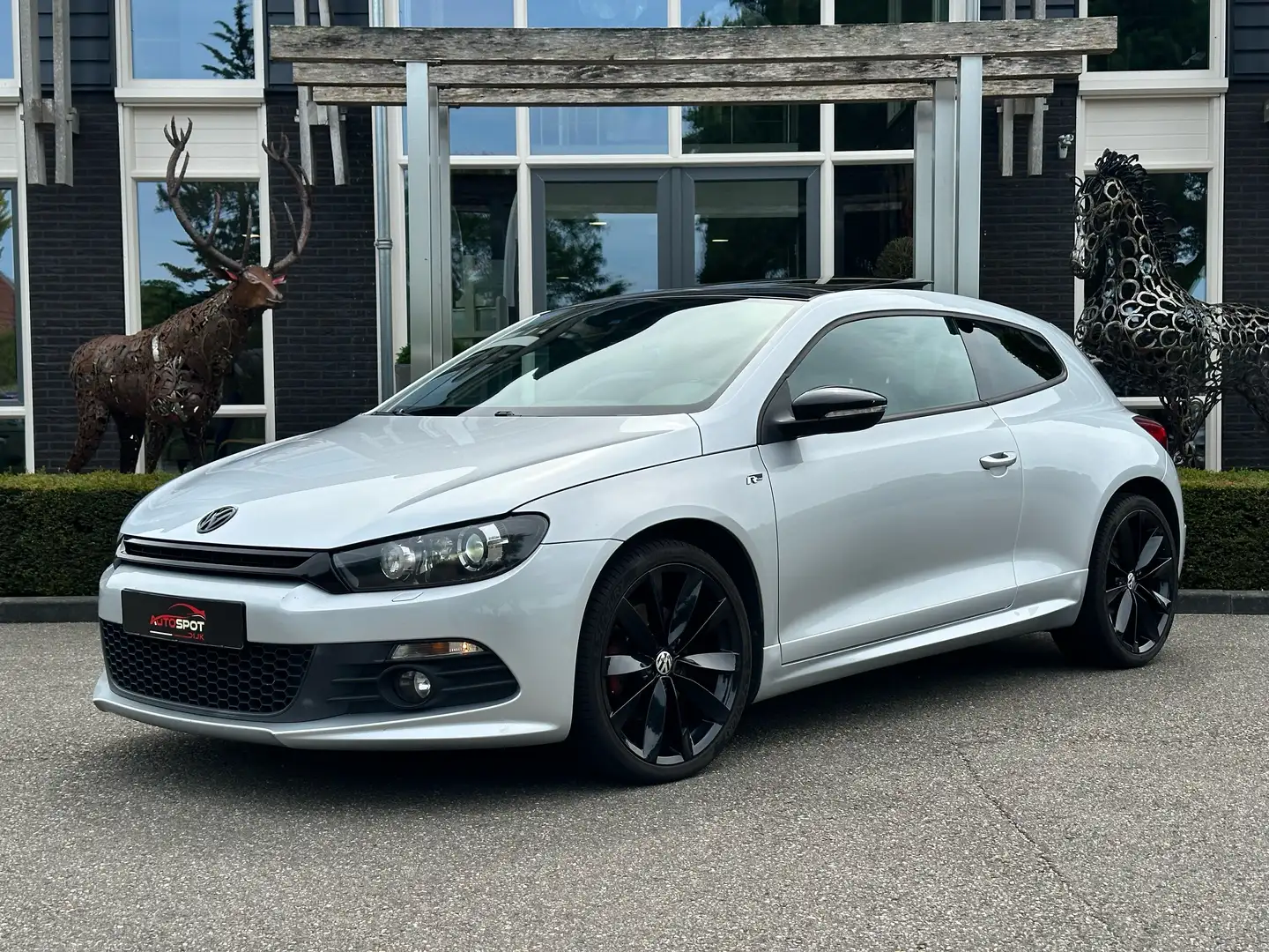 Volkswagen Scirocco 1.4 TSI R-line Nieuwe Distributieketting Gris - 1