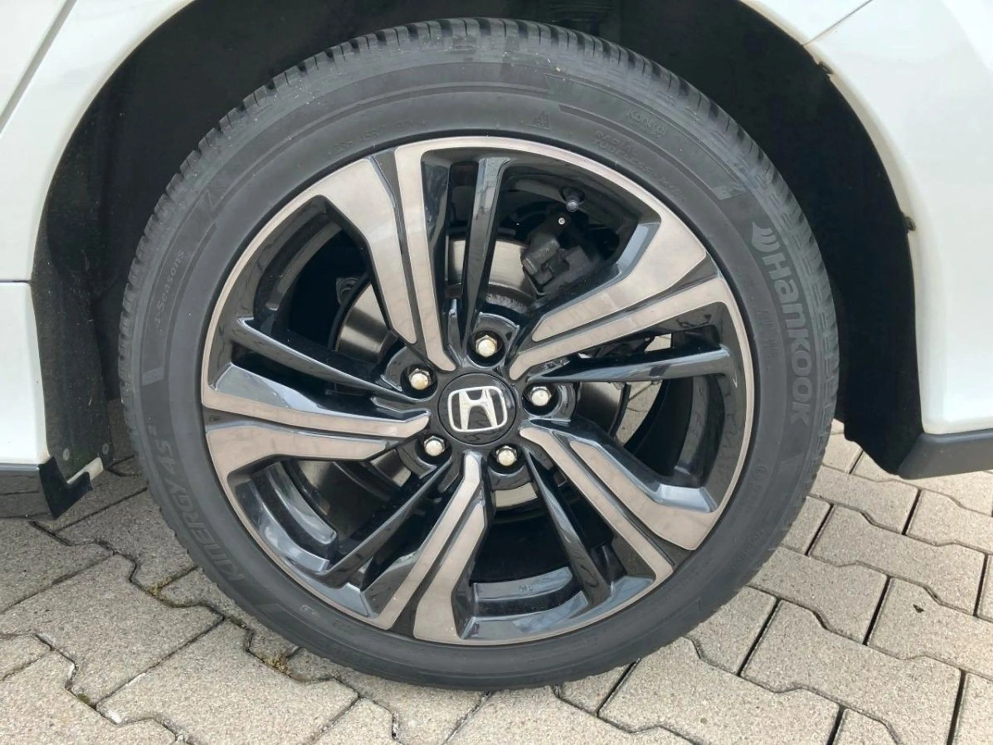 Honda Civic Lim. 5-trg. 1.0 Elegance — photo 3