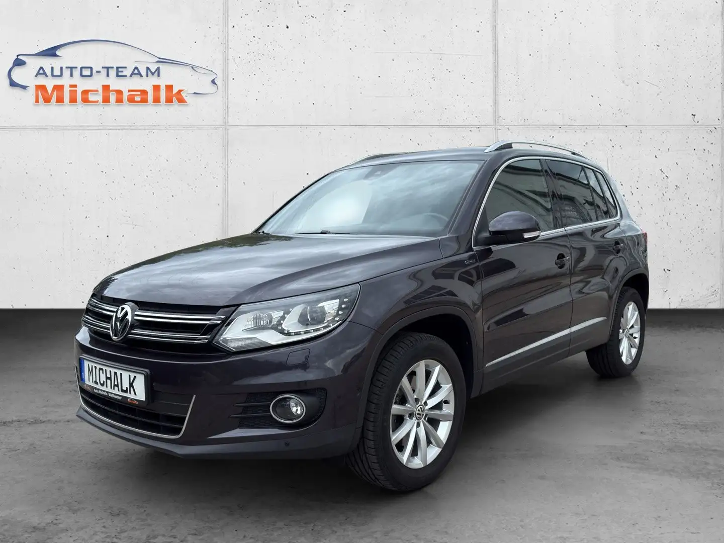 Volkswagen Tiguan Lounge 4Motion+Kamera+AHK+Xenon Grau - 1