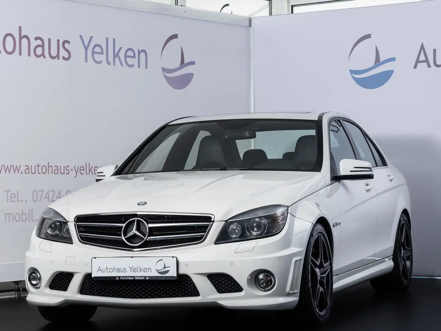 Mercedes-Benz C 63 AMG *COMAND*PANO*H-K*GSD*SHZ*PTS Blanc - 1