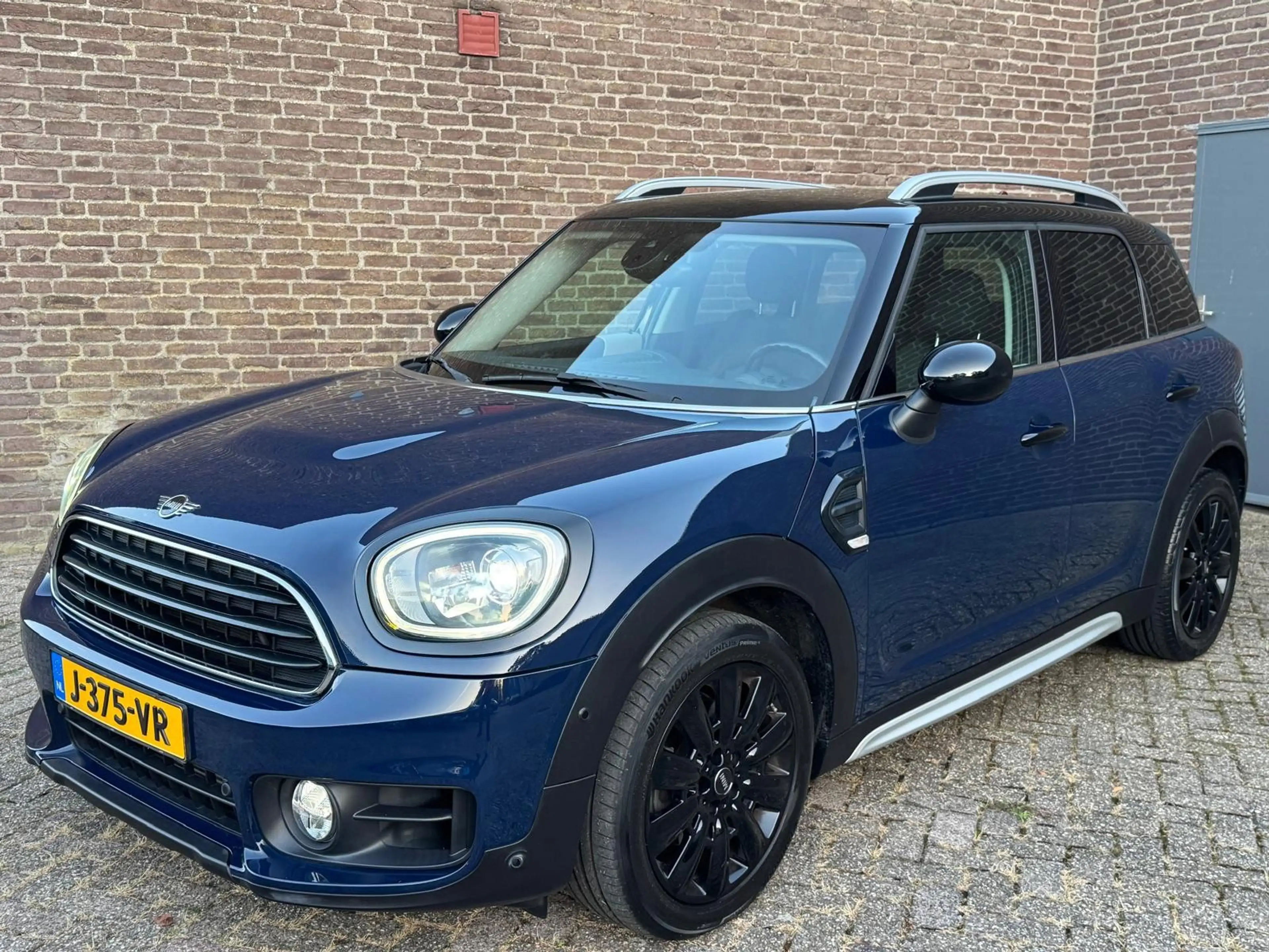 MINI Cooper Countryman 1.5 Chili Sport-Int. Led Keyless Camera Dealer Oh.