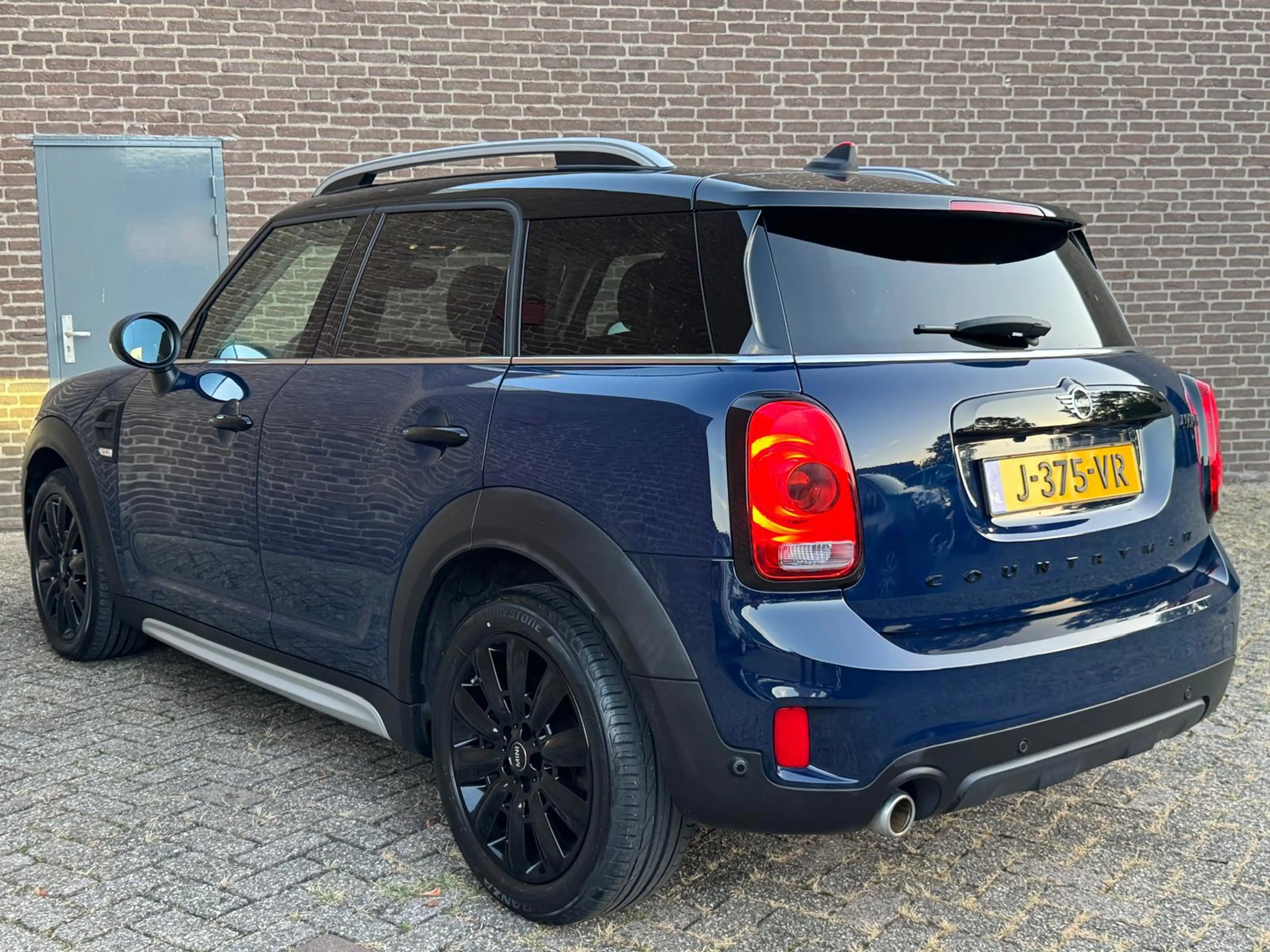 MINI Cooper Countryman 1.5 Chili Sport-Int. Led Keyless Camera Dealer Oh. — photo 4