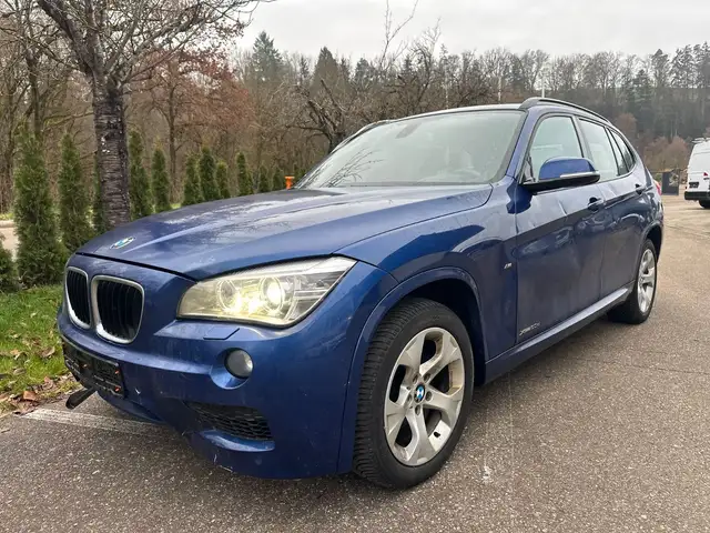 BMW X1 20 d xDrive*Panorama*LED*M-Packet*