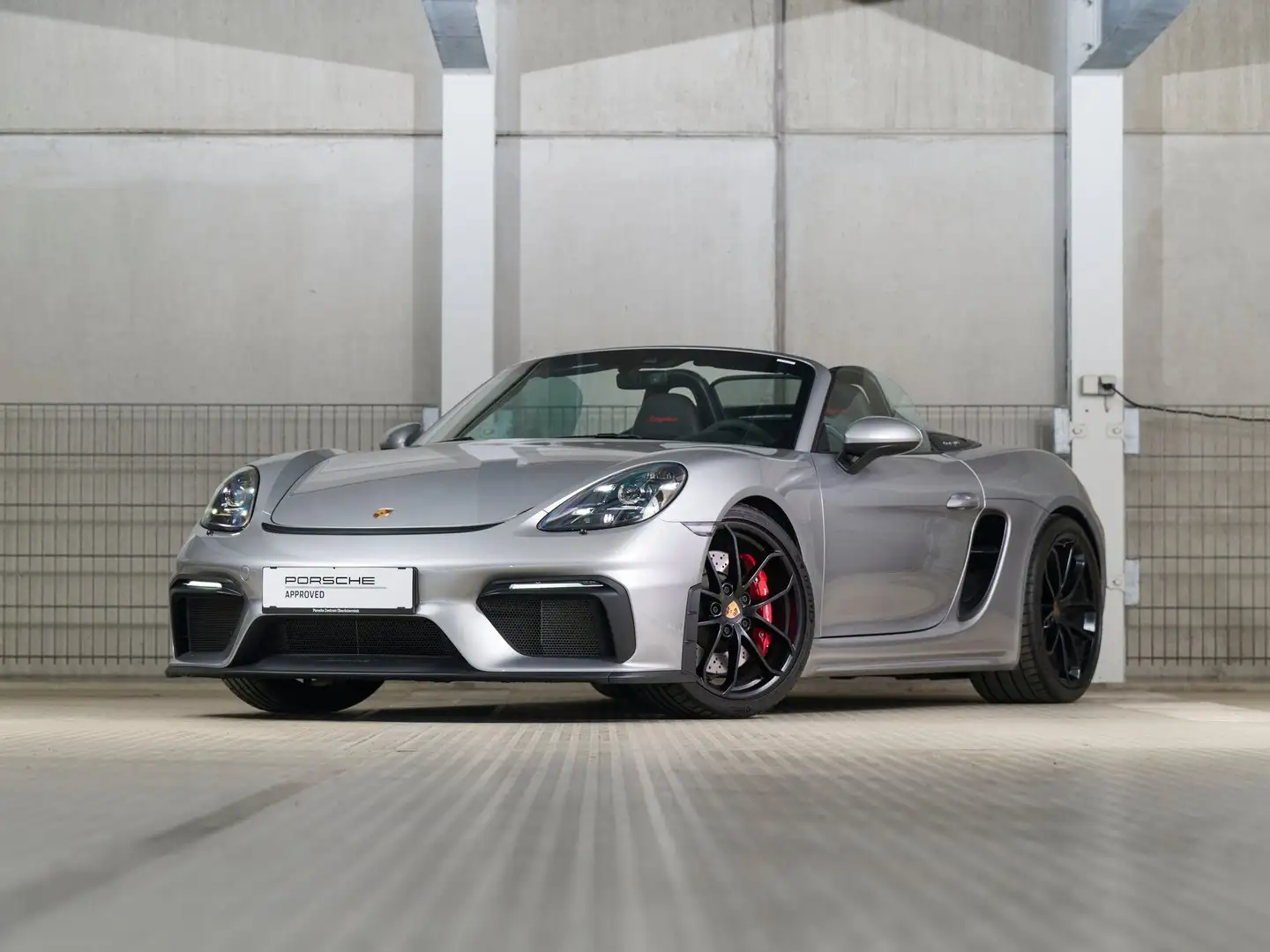 Porsche 718 Boxster Spyder Grau - 1