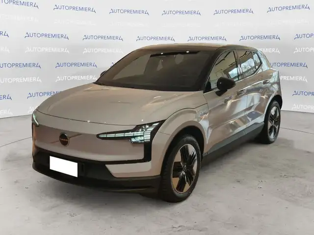 Volvo EX30 Single Motor Extended Range Plus oltre oneri finanziari