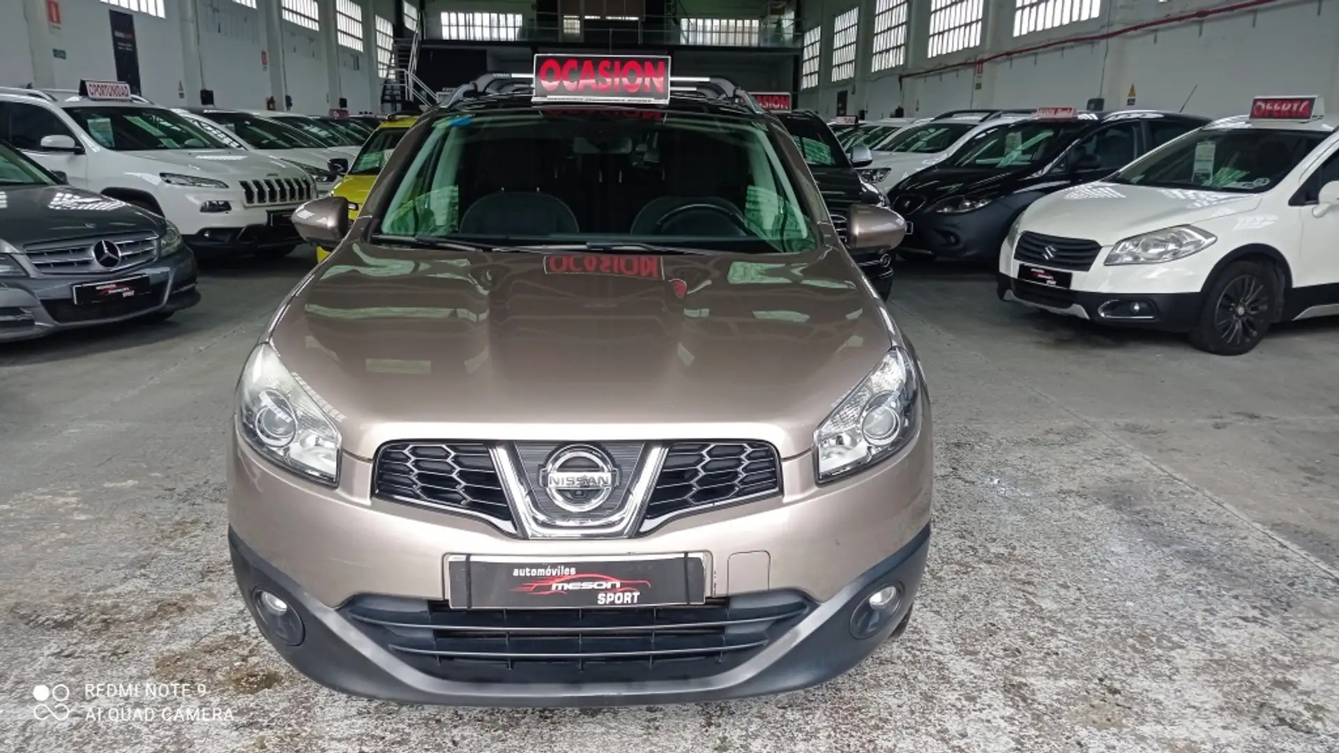 Nissan Qashqai Q+2 1.5dCi Tekna Premium 4x2 17´´ Braun - 1