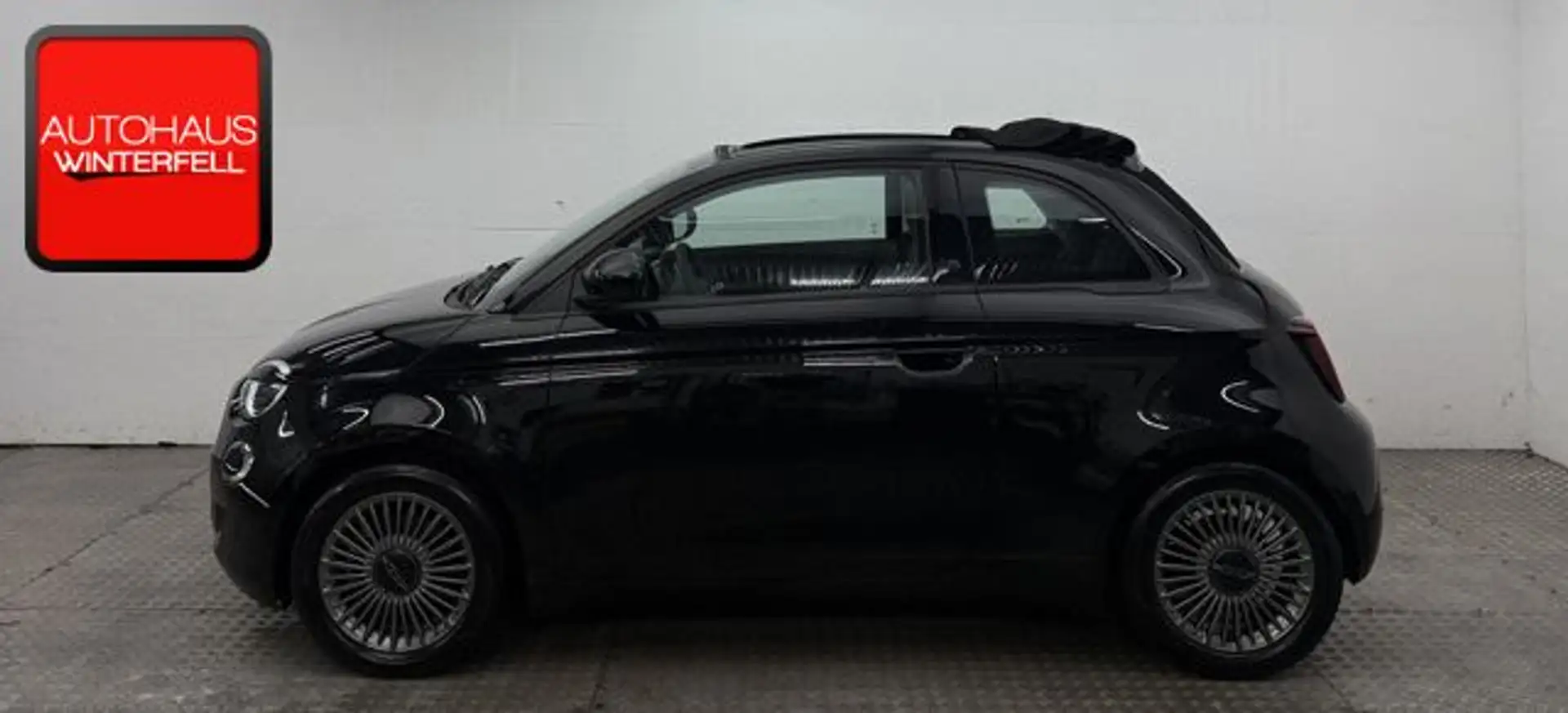 Fiat 500e C Icon NAVI+KLIMA+CARPLAY+DIGITAL+TEMPOMAT+ Noir - 2