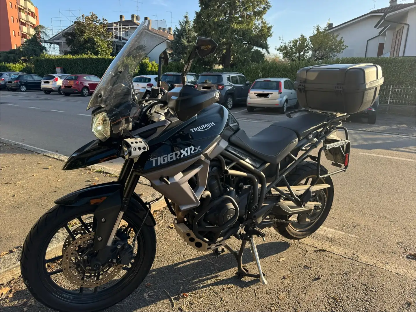 Triumph Tiger 800 XRX - 1