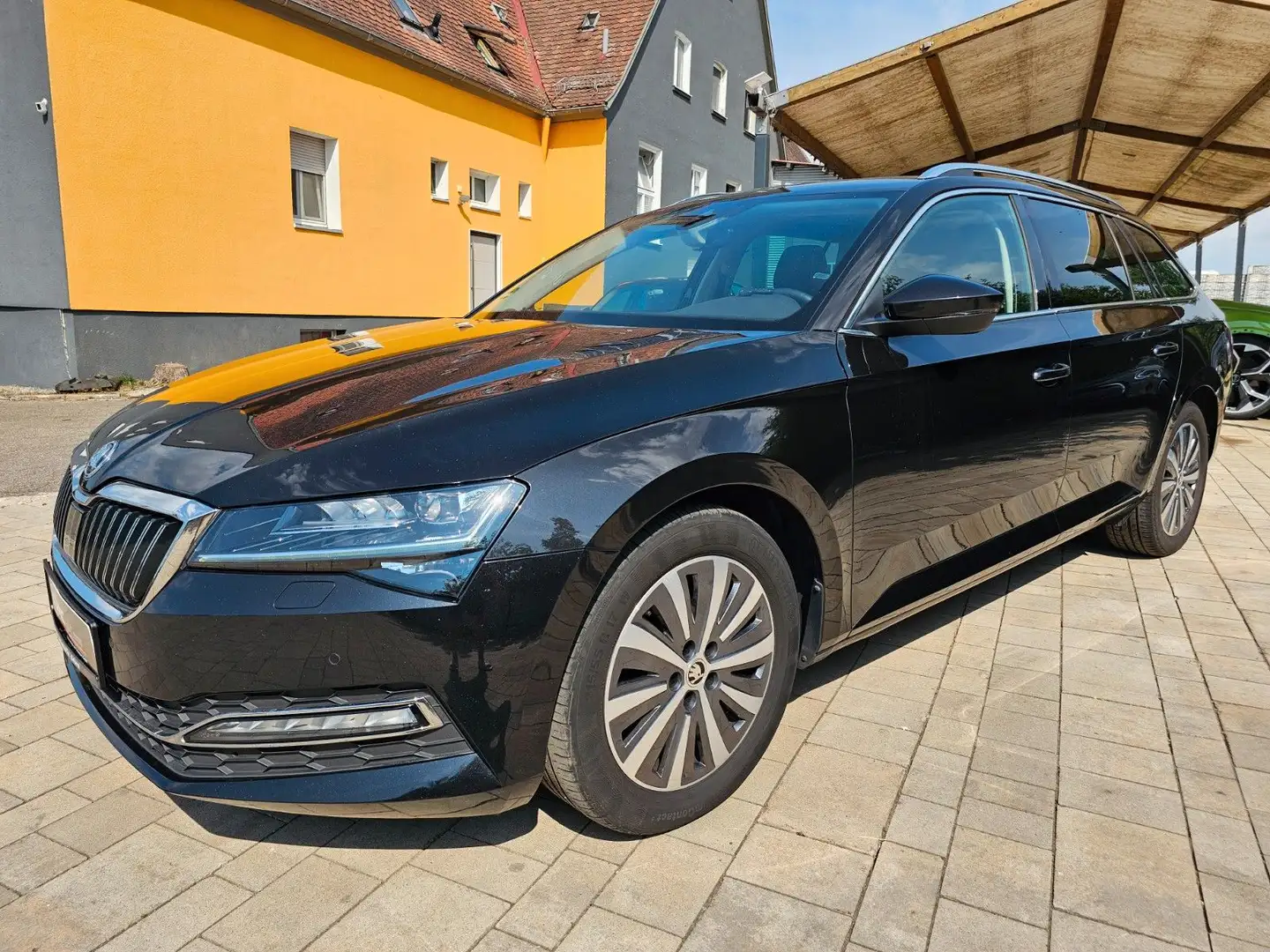 Skoda Superb Combi Style Schwarz - 2