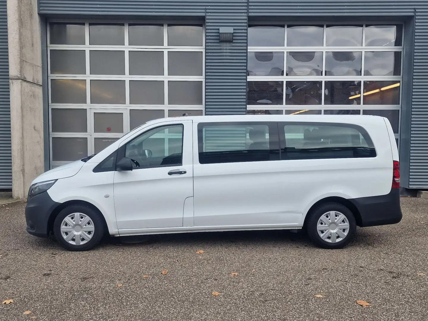 Mercedes-Benz Vito Tourer 111 CDI Pro FWD extralang 8 Sitze Білий - 2