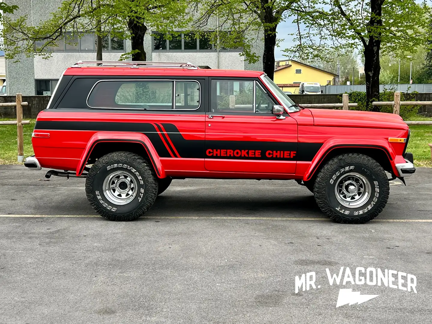 Jeep Cherokee 1982 Cherokee Chief 5900 A Rouge - 1
