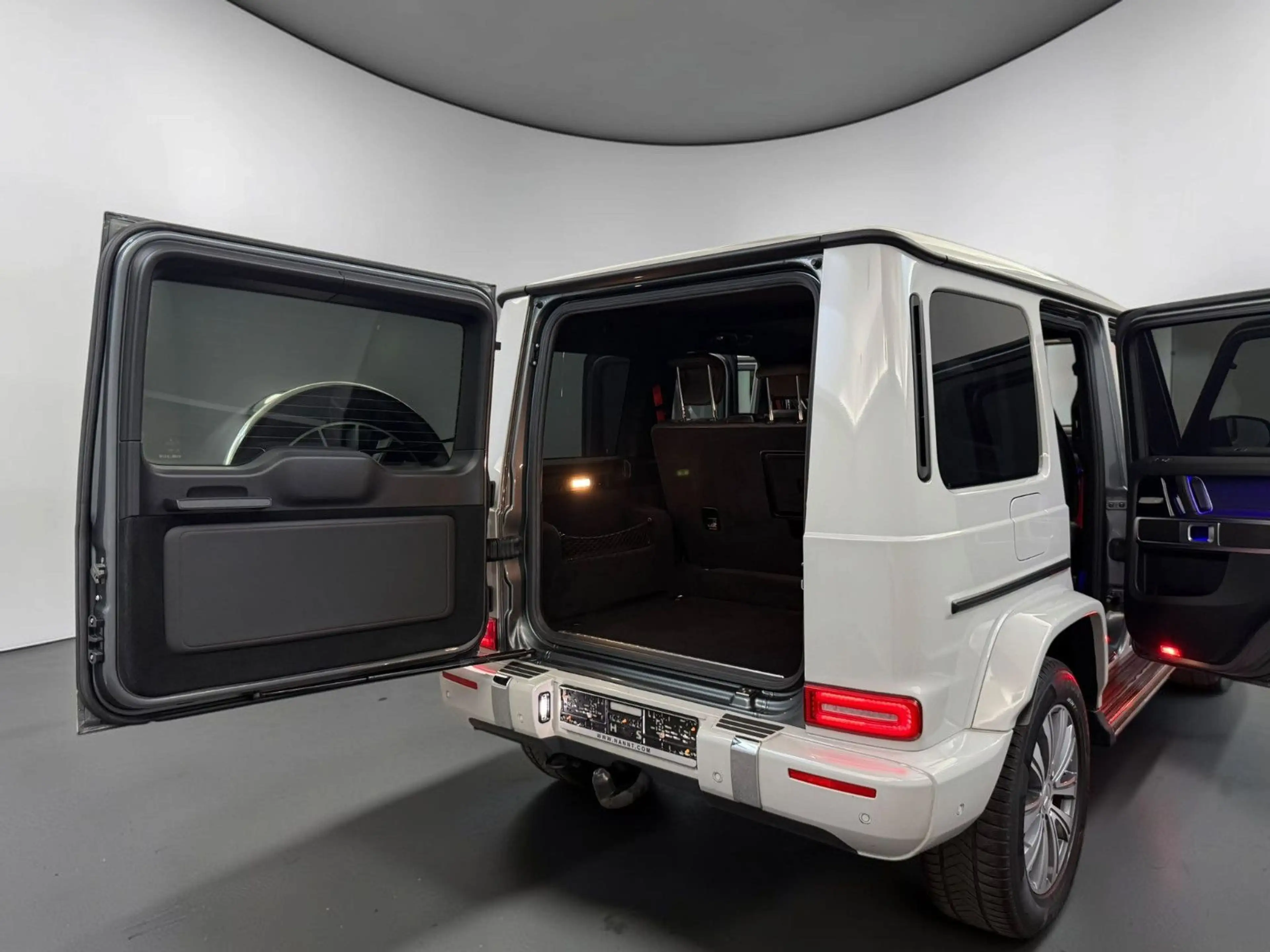 Mercedes-Benz G 500 AMG SITZKLIM*EXKLUSIV*ACC*MBEAM*360*SHD — photo 19