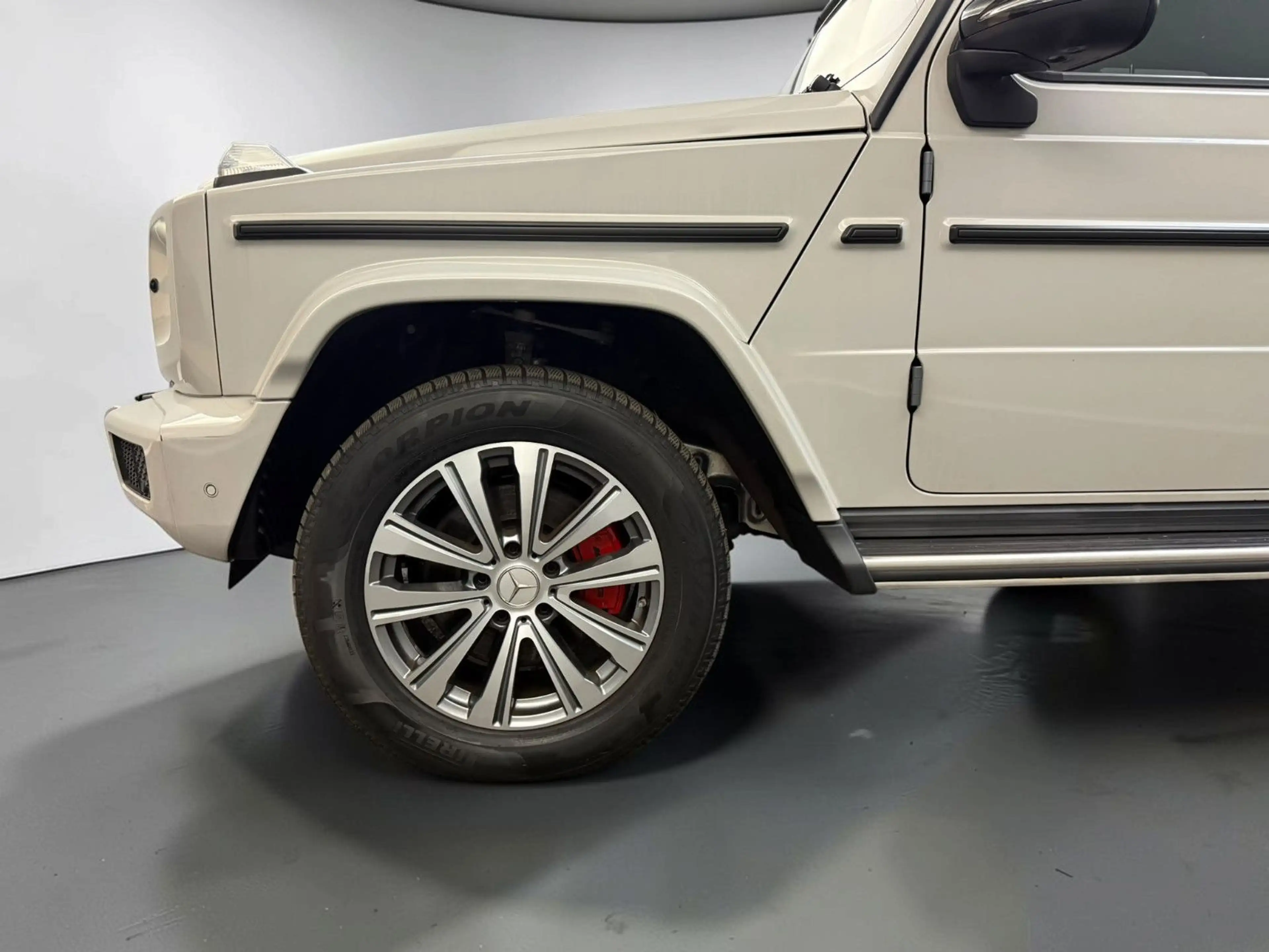 Mercedes-Benz G 500 AMG SITZKLIM*EXKLUSIV*ACC*MBEAM*360*SHD — photo 5